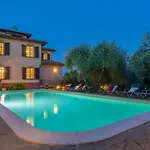 Villa Fiorentini 10, Emma *